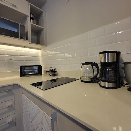 Cosmopolitan Apt 1407, 5 Star Facilities, 15M Sjo Airport, Parking, Pool, Gym سان هوزيه المظهر الخارجي الصورة