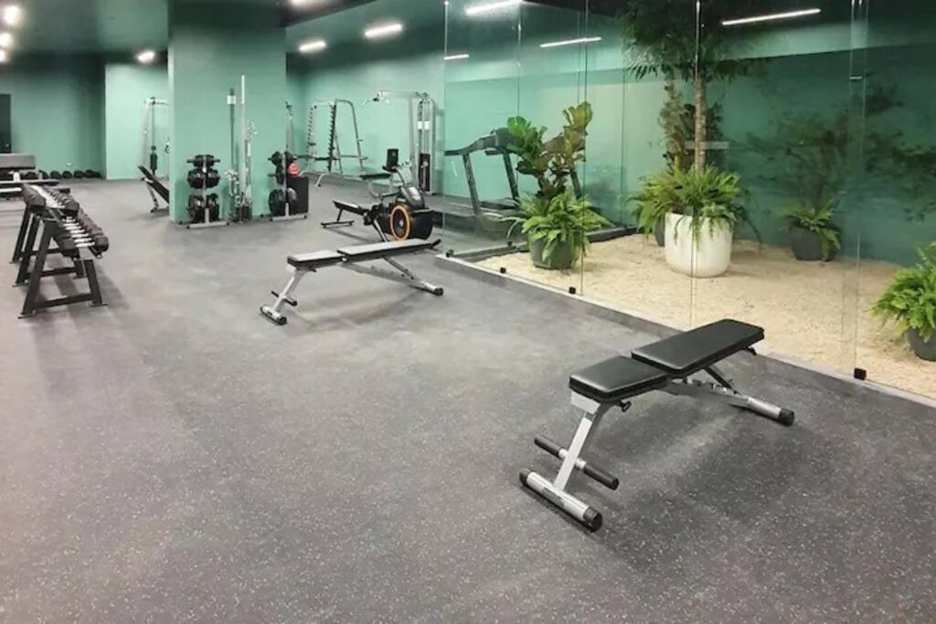 Cosmopolitan Apt 1407, 5 Star Facilities, 15M Sjo Airport, Parking, Pool, Gym سان هوزيه المظهر الخارجي الصورة
