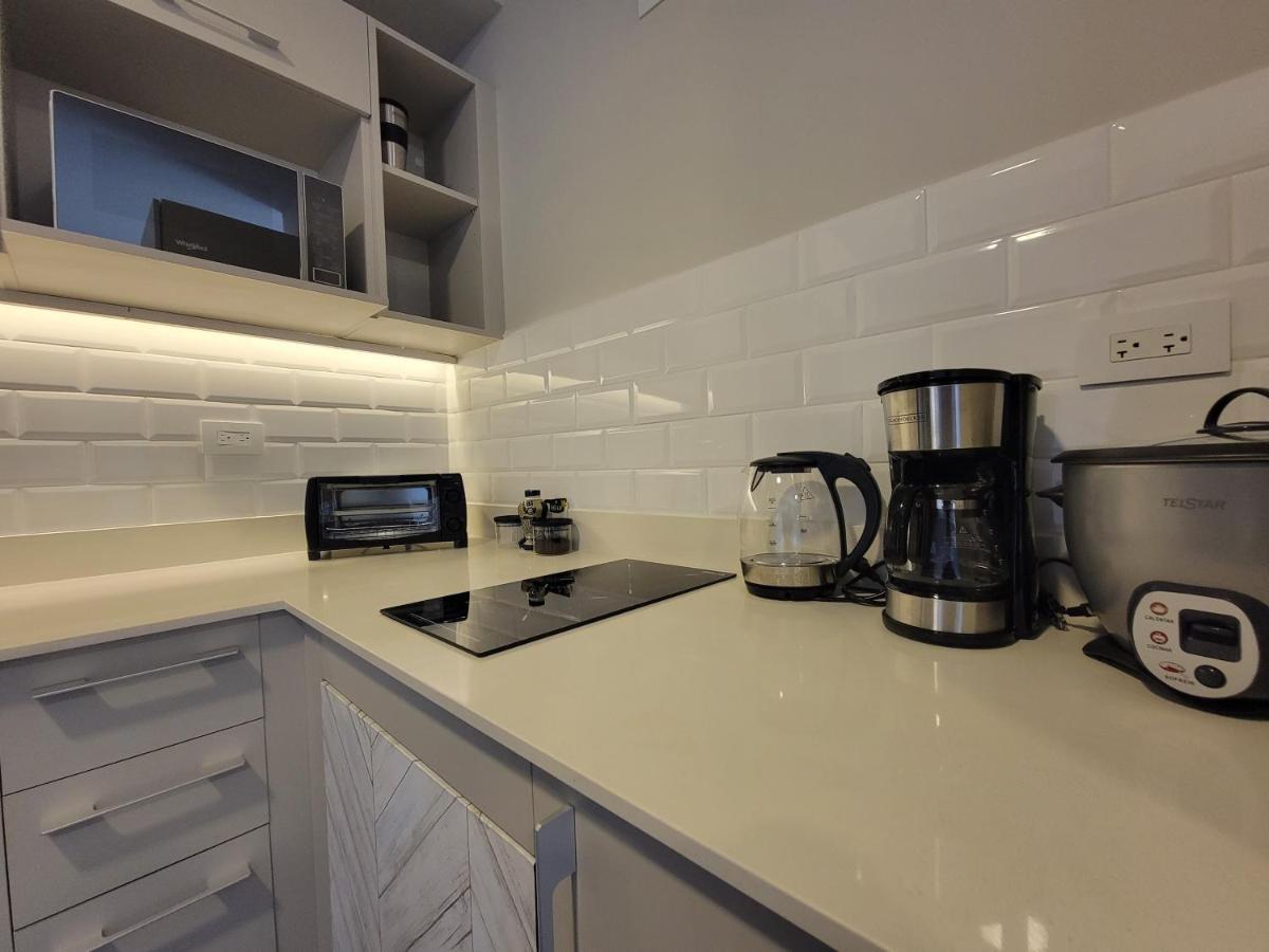 Cosmopolitan Apt 1407, 5 Star Facilities, 15M Sjo Airport, Parking, Pool, Gym سان هوزيه المظهر الخارجي الصورة